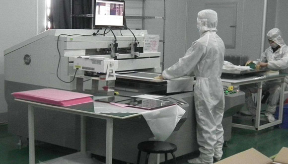 玻璃切割五大联赛网站-五大联赛（中国）
操作者应熟悉设备的性能和结构